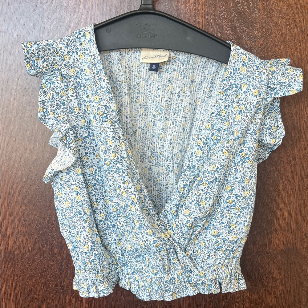 Universal Thread Blue Floral Ruffle Blouse - Picture 1 of 4